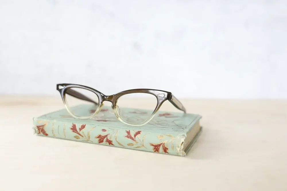 Vintage Graceline Cat eye rockabilly eyeglass 1960s Pin up NOS